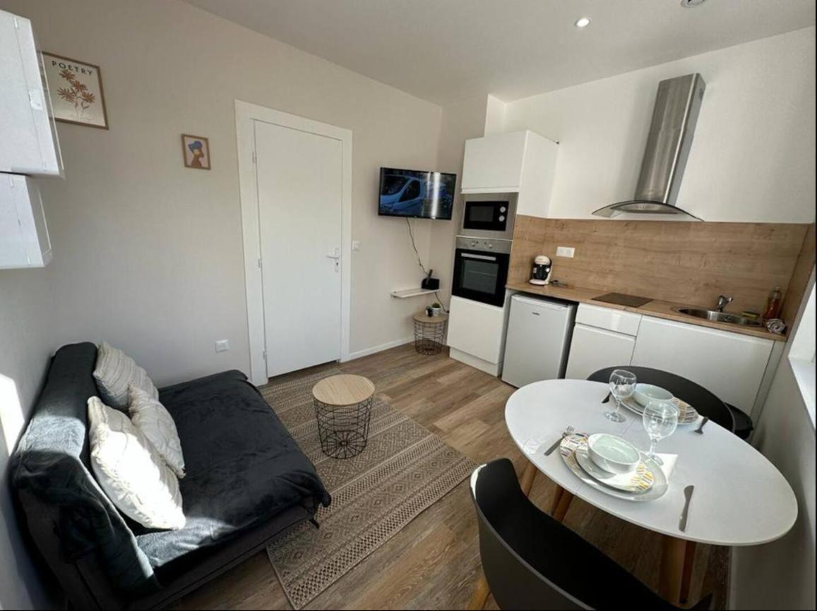 Lerelaisdodileqsl - Cambrai - Hyper Centre - Free Wifi - Ideal Couple & Famille Eksteriør billede